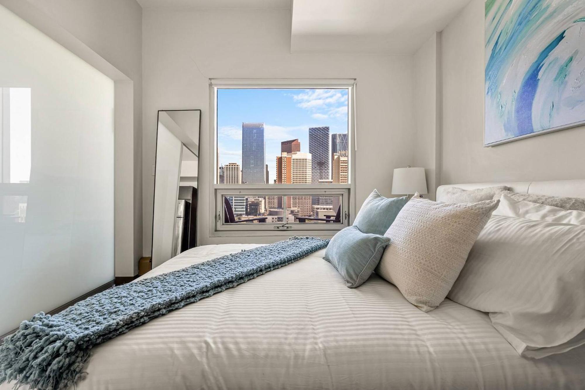 The Prime Downtown | Luxe + Free Parking